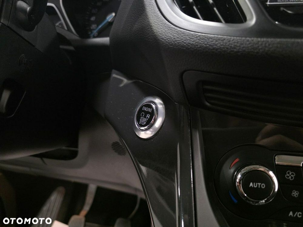 Ford Kuga 2.0 TDCi 4x4 Titanium - 22