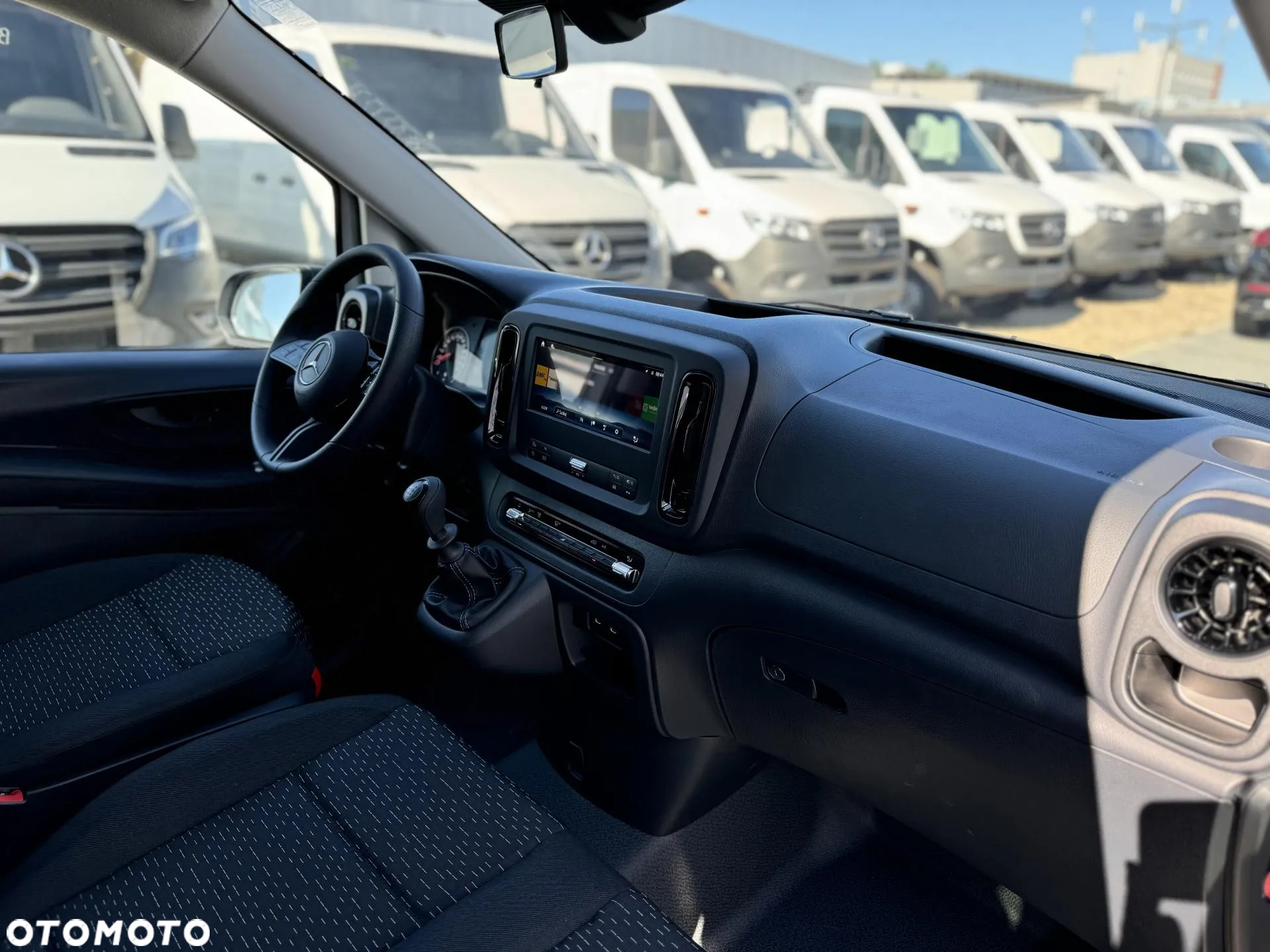 Mercedes-Benz Vito - 10