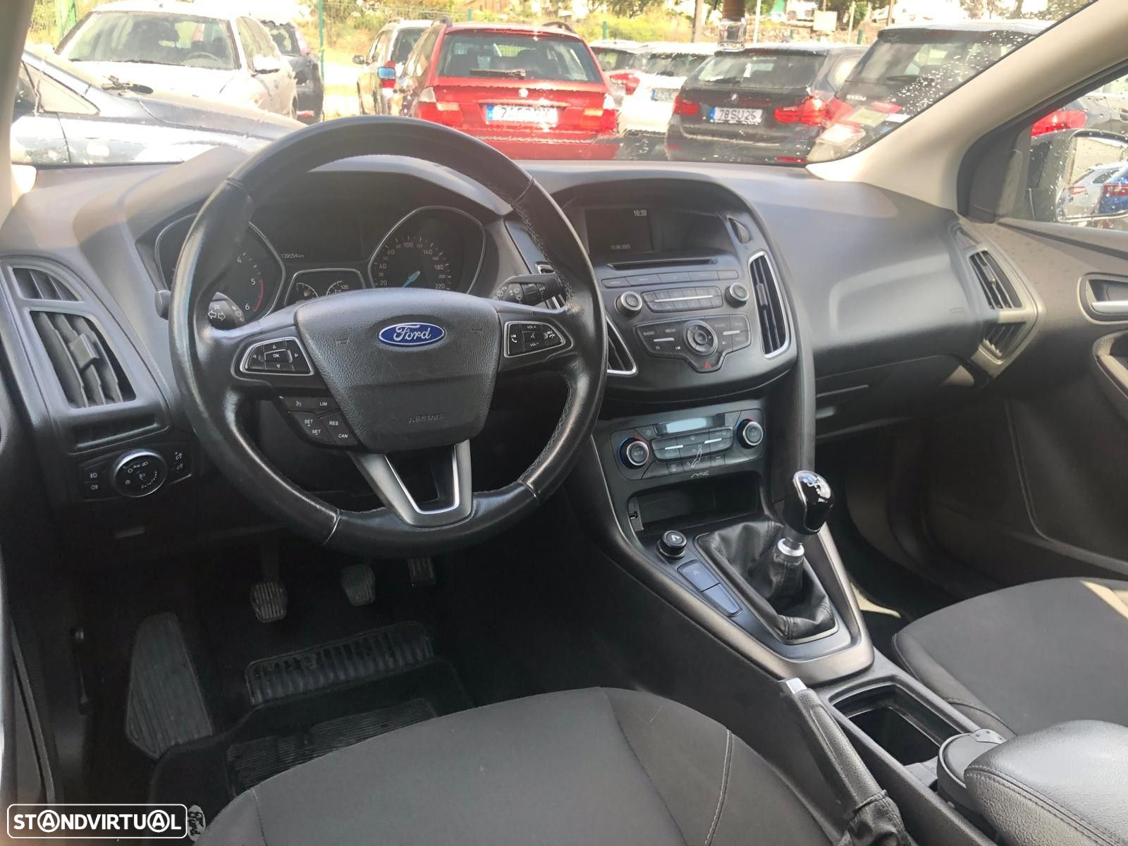 Ford Focus 1.5 TDCi Titanium - 9