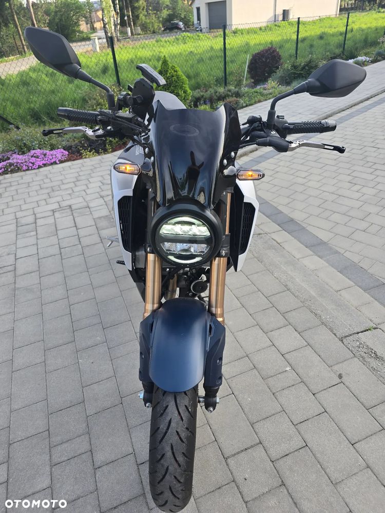 Honda CB - 4