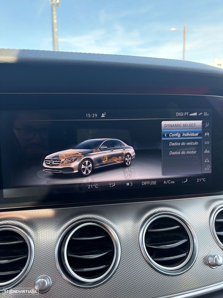 Mercedes-Benz E 220 d AMG Line - 53