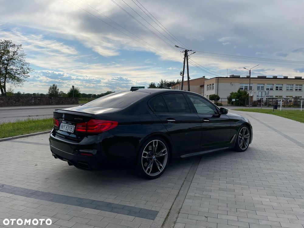BMW Seria 5 M550i xDrive sport - 5