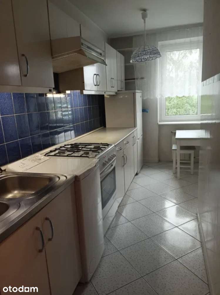 Kawalerka z osobną Kuchnią 30 m2 , Balkon, Winda
