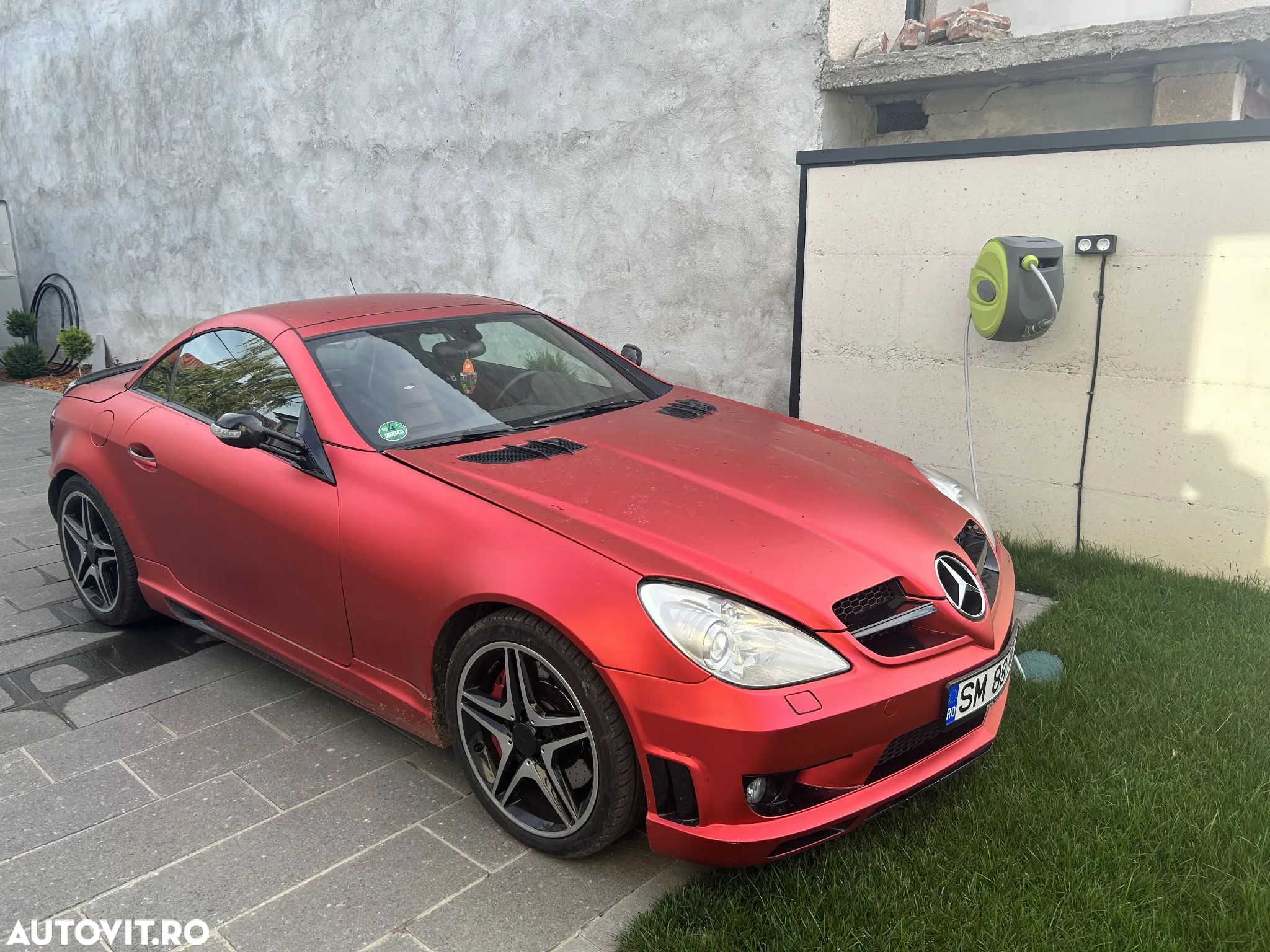 Mercedes-Benz SLK 55 AMG 7G-TRONIC - 1
