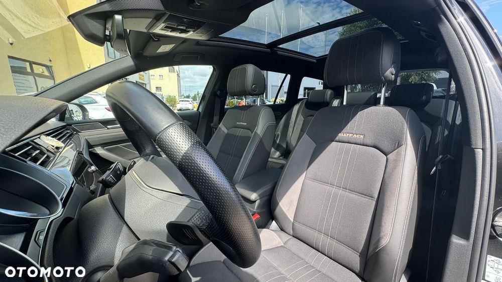 Volkswagen Passat Alltrack - 18