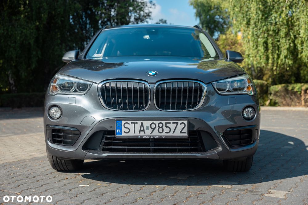BMW X1 xDrive18d Sport Line - 16