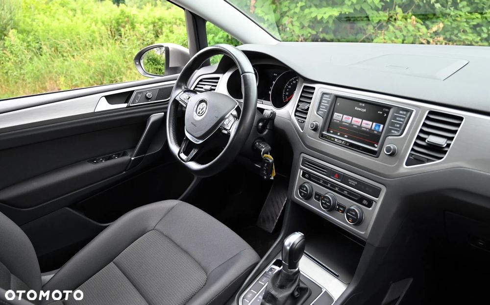 Volkswagen Golf Sportsvan - 27