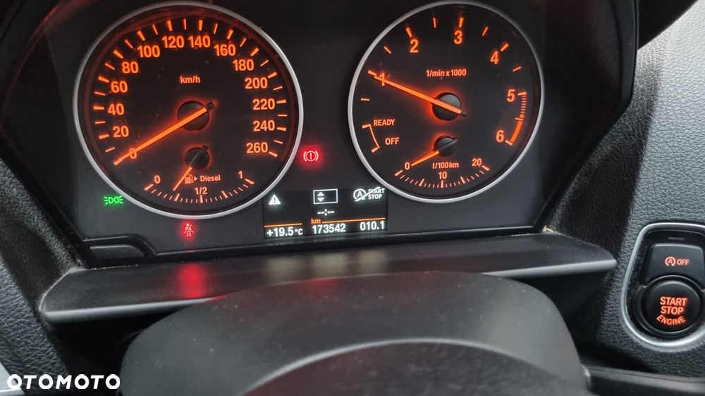 BMW Seria 1 114d Sport Line - 14