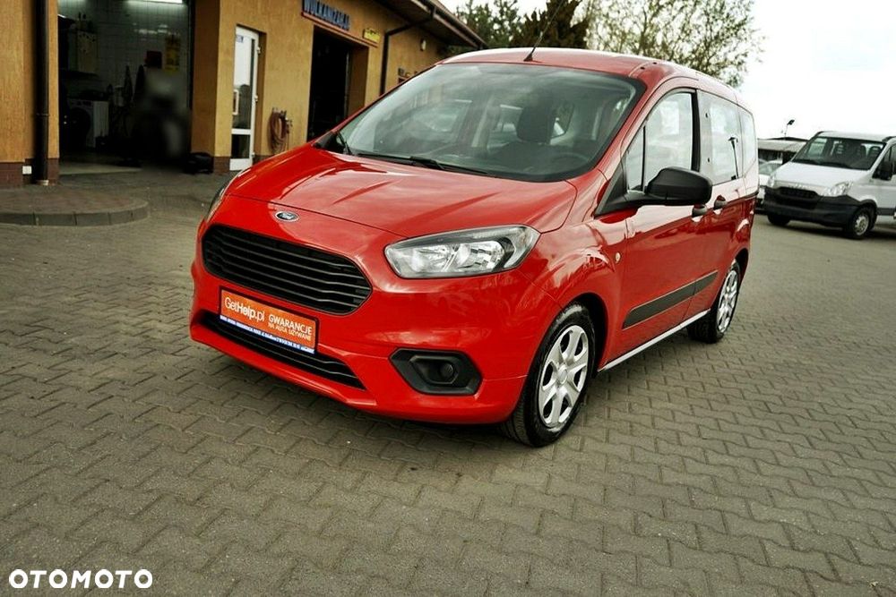 Ford Transit Courier - 1