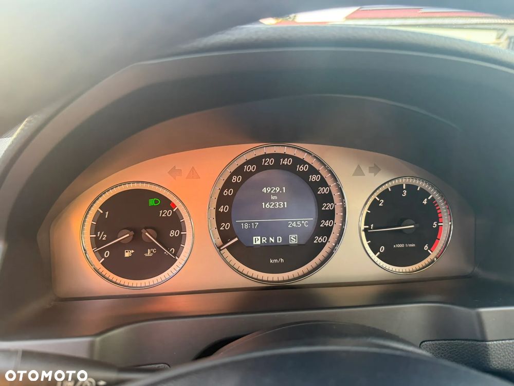 Mercedes-Benz Klasa C 220 T CDI DPF Automatik Avantgarde - 12
