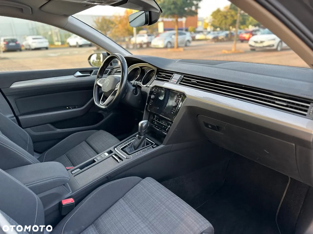 Volkswagen Passat 2.0 TDI EVO Business DSG - 31