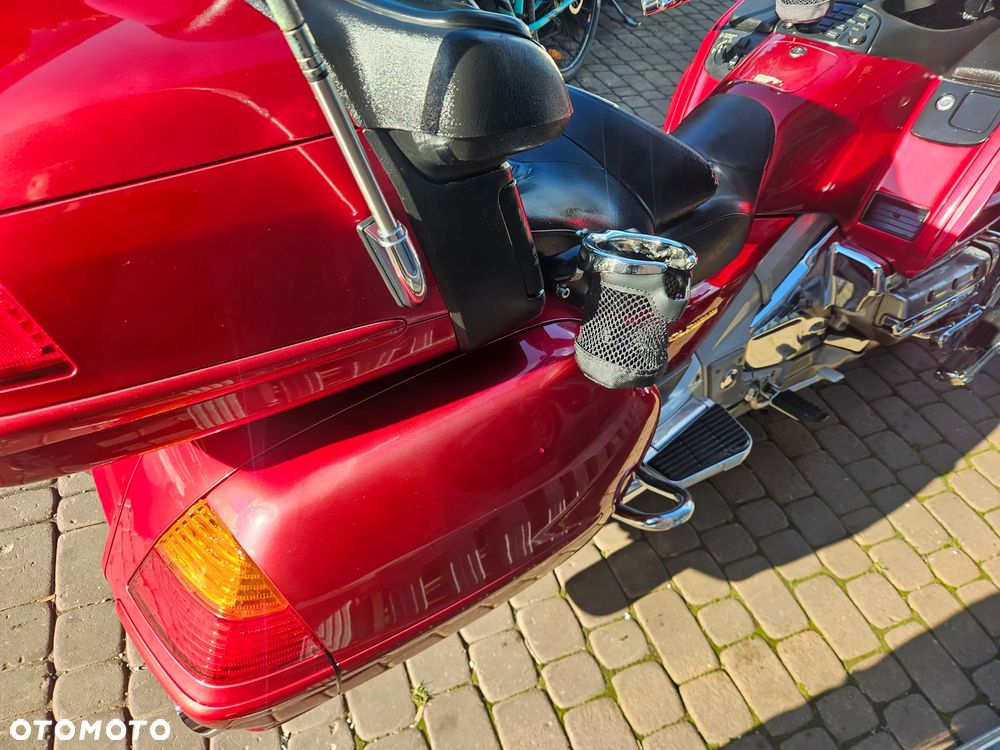 Honda GL - 23
