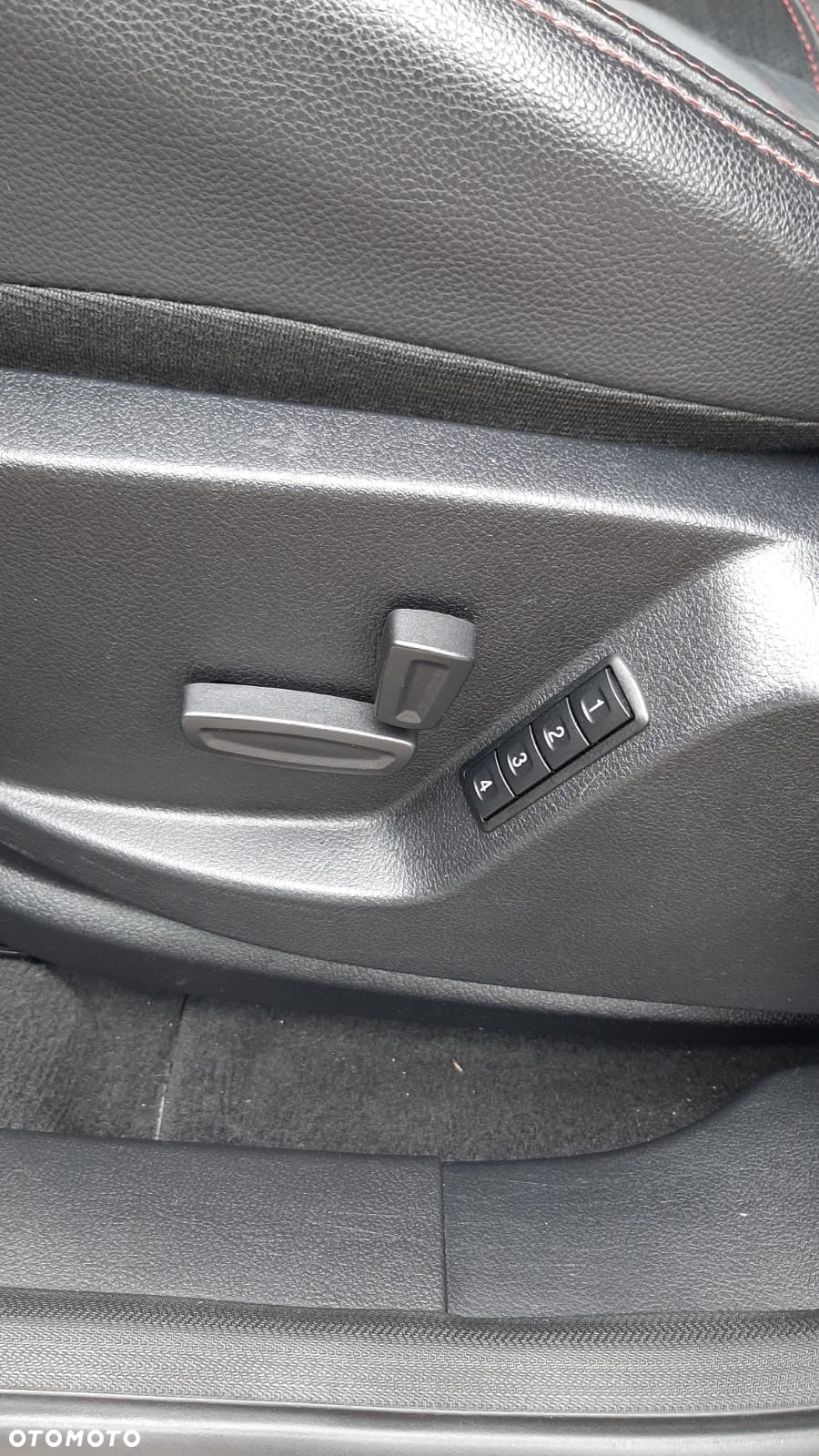 Ford S-Max 2.0 EcoBoost Titanium - 15
