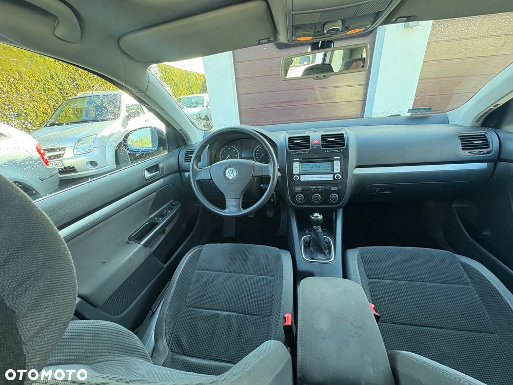 Volkswagen Golf 2.0 TDI DPF Comfortline - 16