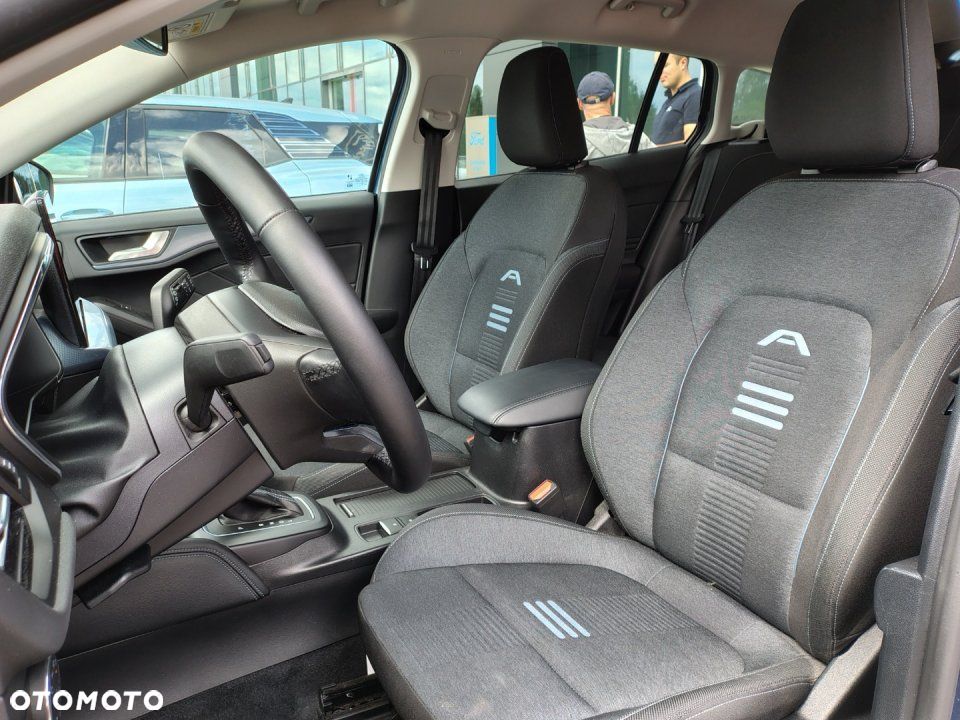 Ford Focus - 19