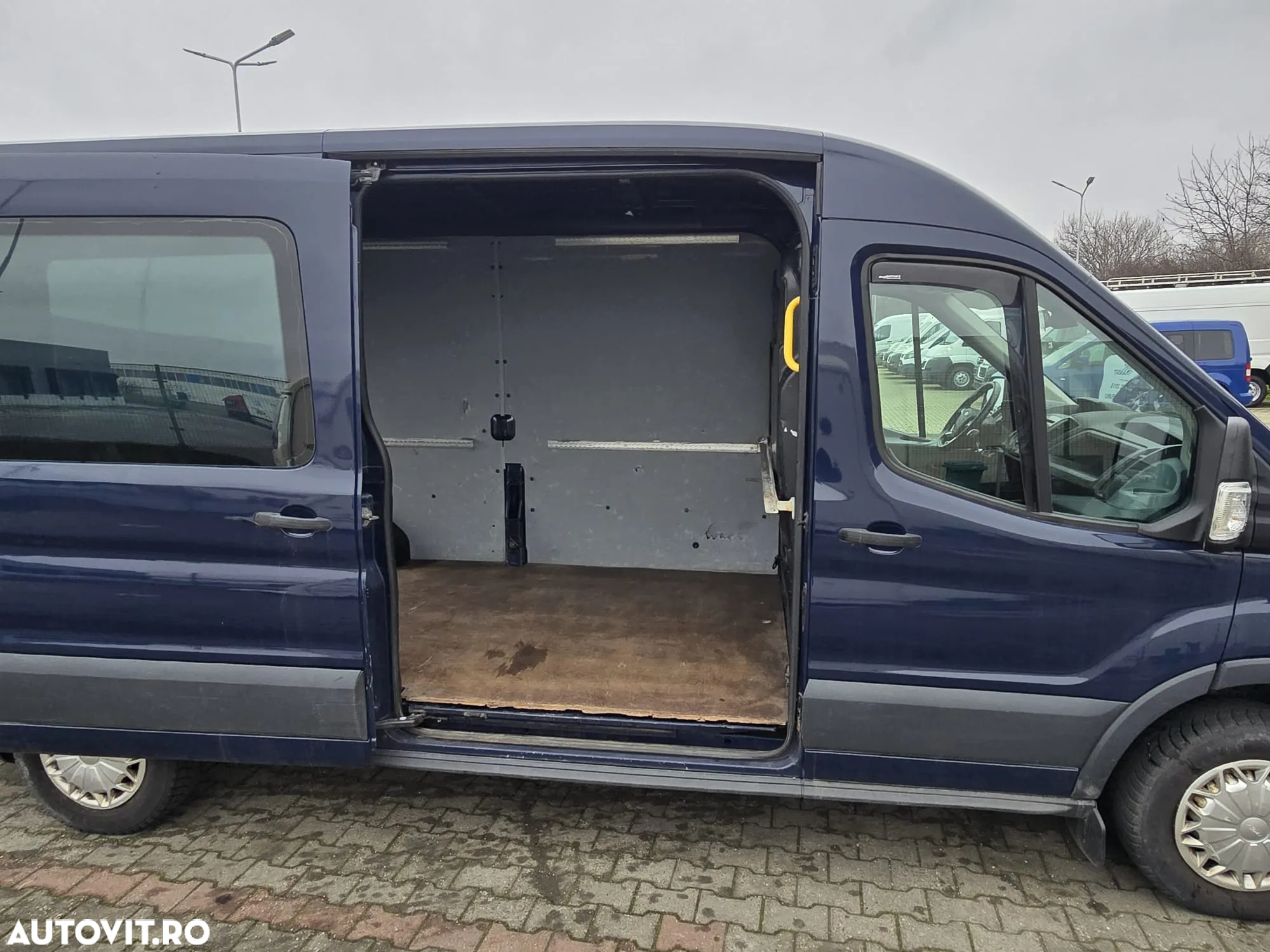 Ford TRANSIT - 3