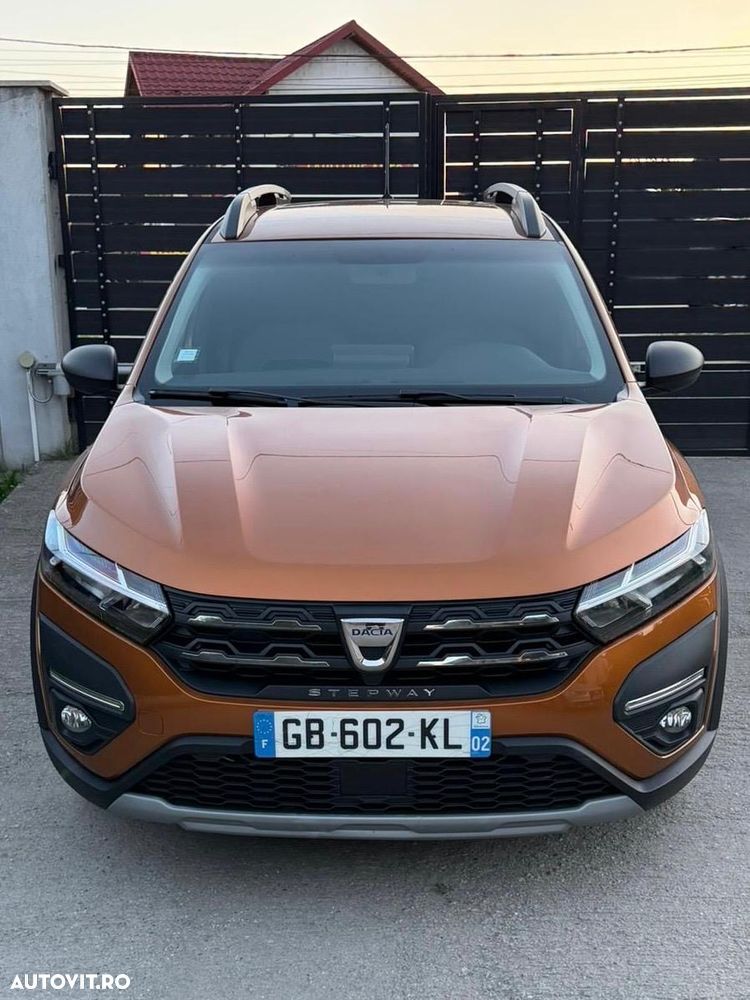 Dacia Sandero Stepway ECO-G 100 MT6 Comfort - 1