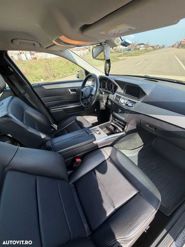 Mercedes-Benz E - 12