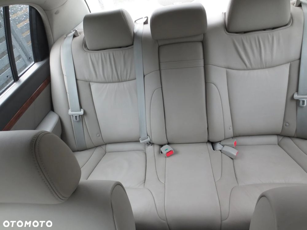 Kia Opirus 3.5 V6 Executive - 9