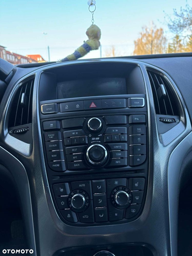 Opel Astra 2.0 CDTI DPF Cosmo - 14