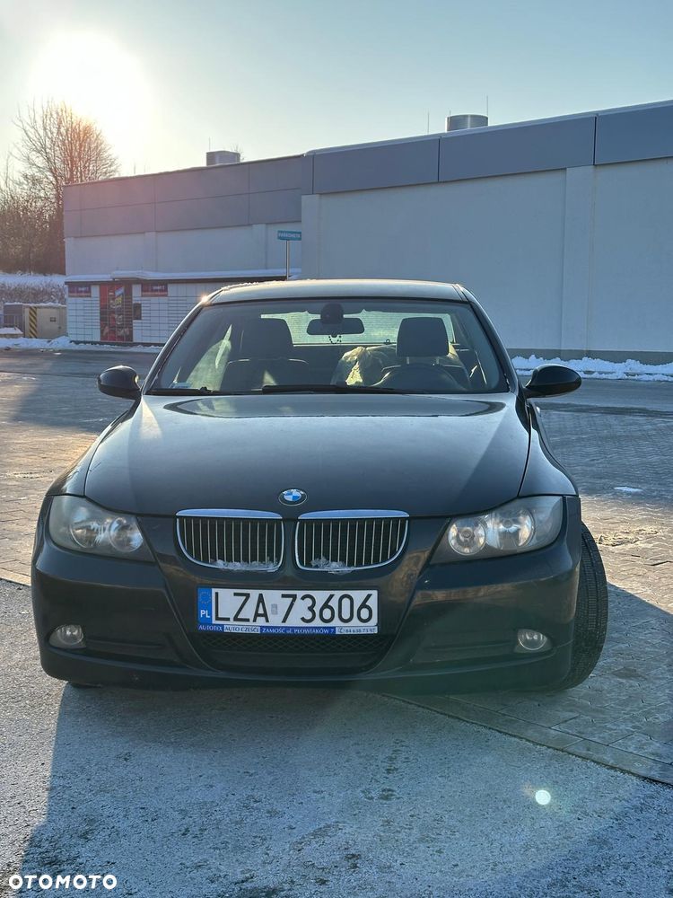 BMW Seria 3 325i - 3