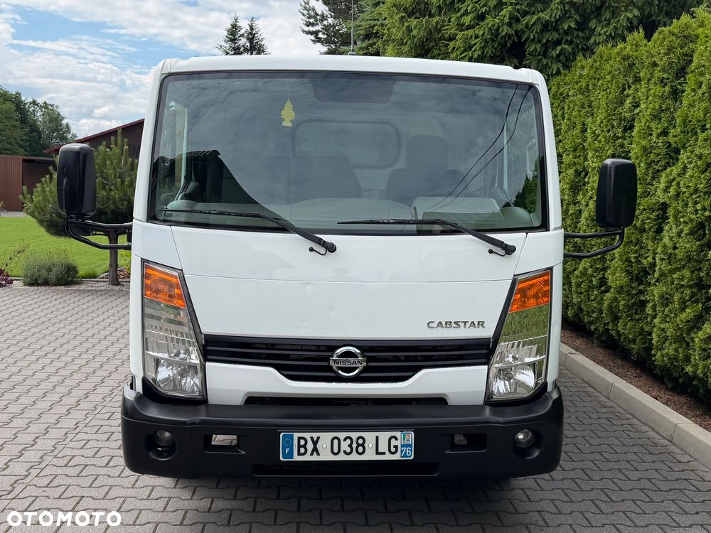 Nissan Cabstar - 2