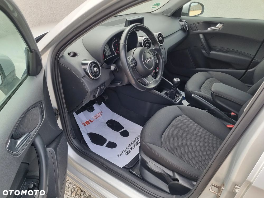 Audi A1 Sportback 1.6 TDI Attraction - 7