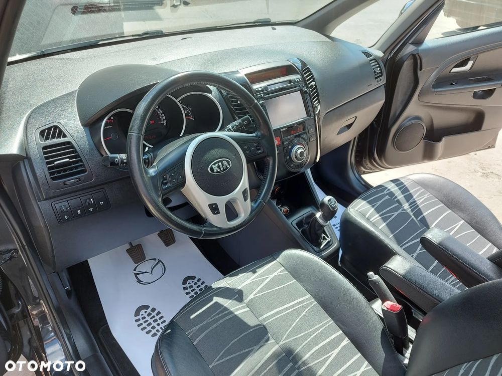 Kia Venga 1.6 CVVT Platinum Edition - 17