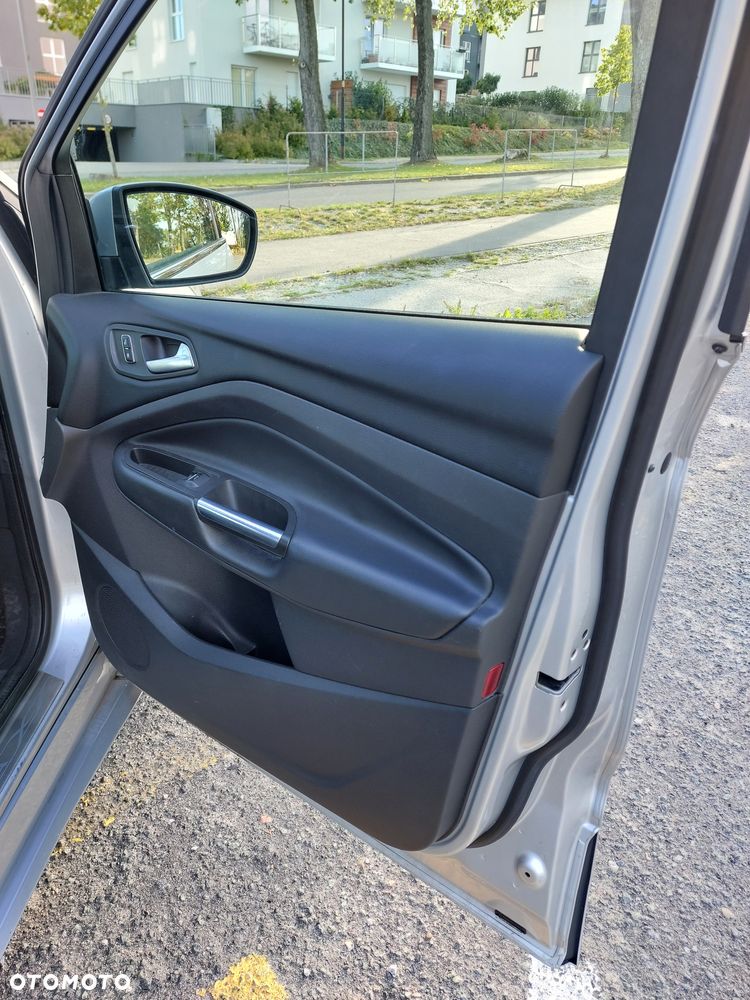 Ford Kuga 2015 photo 5