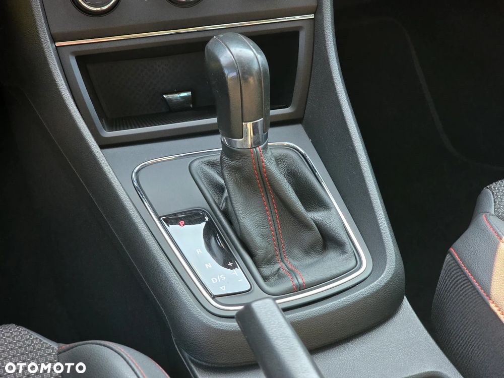 Seat Leon 2.0 TDI DPF DSG FR - 18