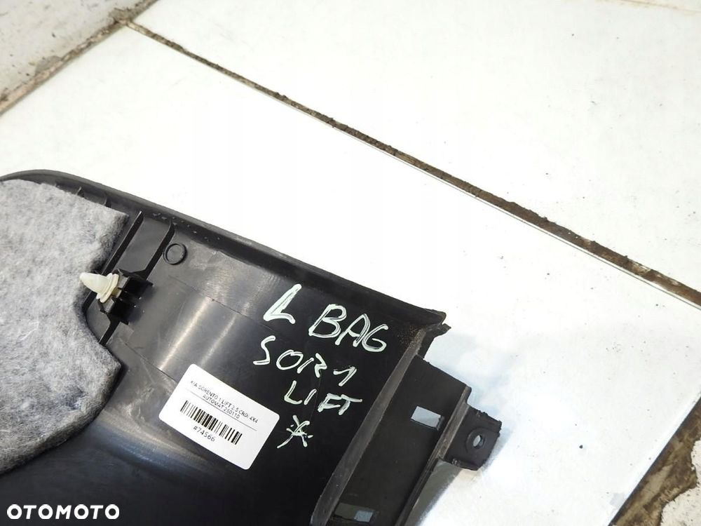 TAPICERKA BAGAŻNIKA LEWA KIA SORENTO I 85550-3E521 - 2