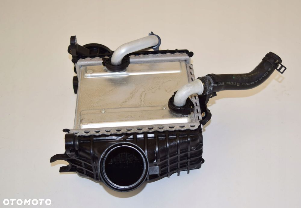 MERCEDES W205 W213 INTERCOOLER CHŁODNICA OM 654 - 4