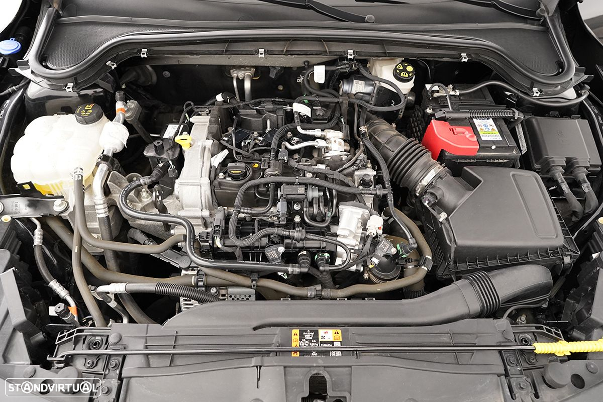 Ford Focus 1.0 EcoBoost MHEV ST-Line - 27