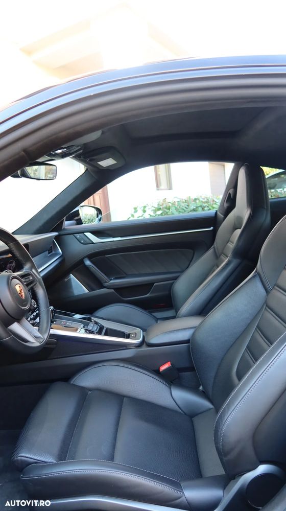 Porsche 911-TURBO-S - 38