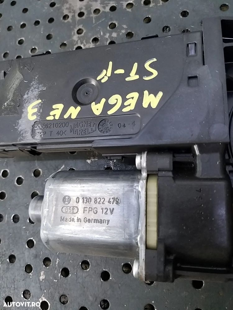 Motoras macara stanga fata renault megane 3 0130822479 807310016r 966368102 969199100 966316101 - 2