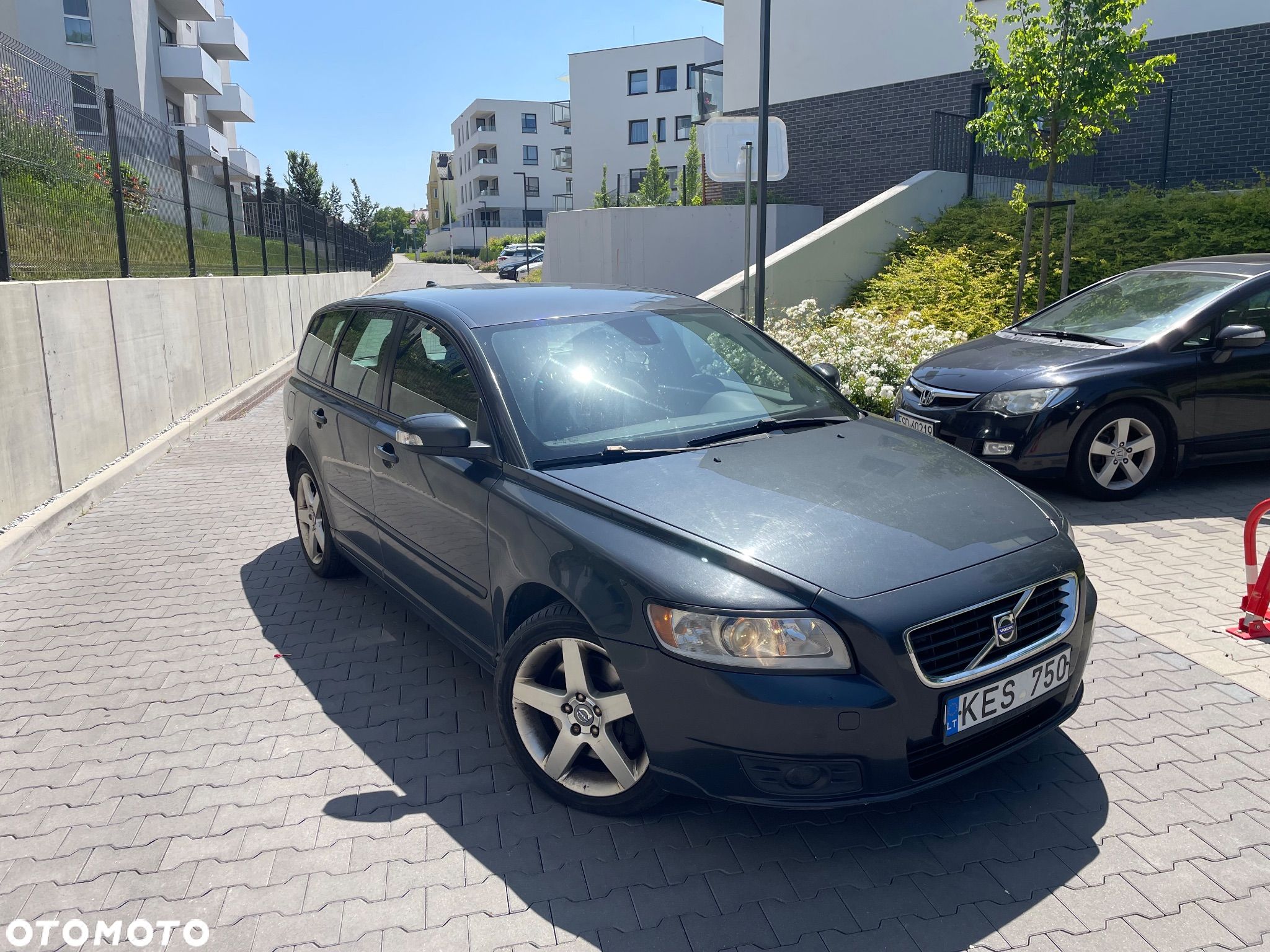 Volvo V50 - 1