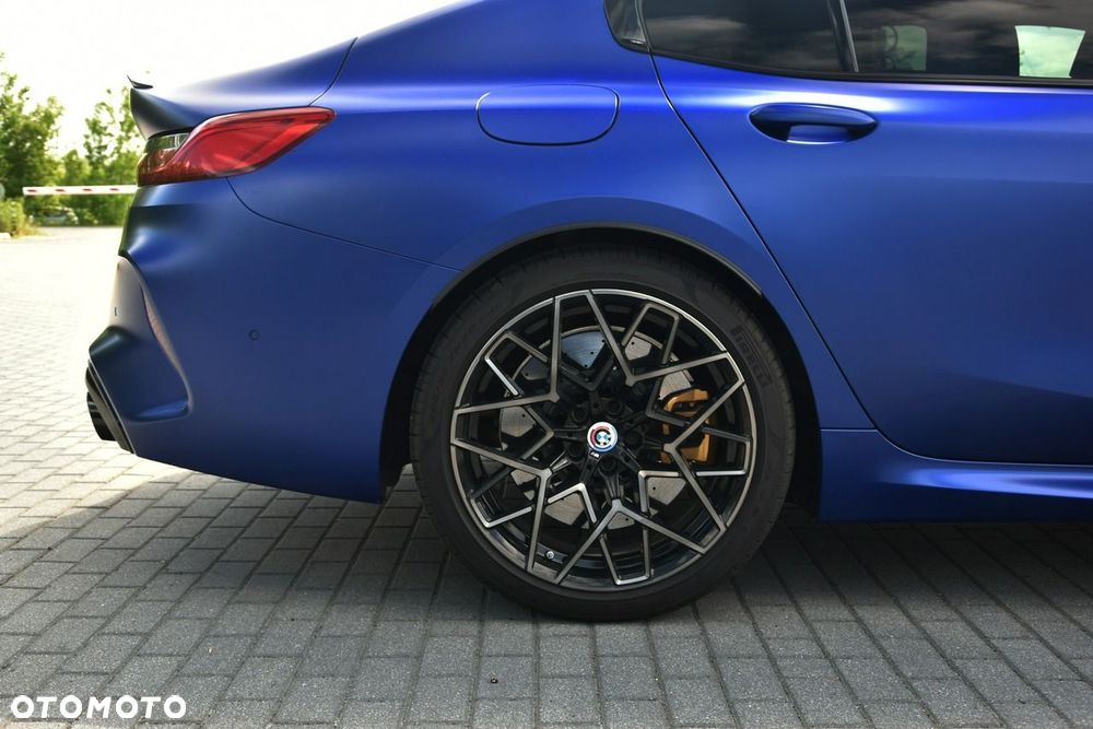 BMW M8 - 22