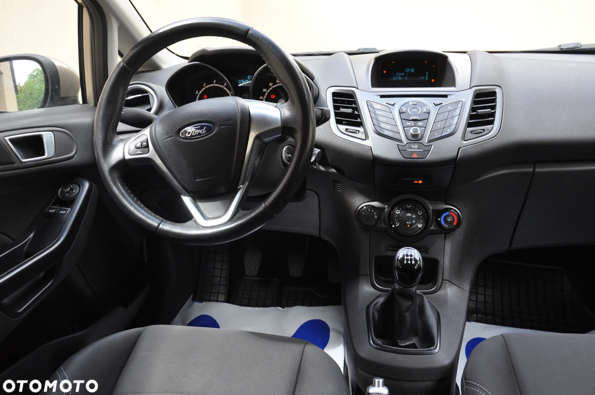 Ford Fiesta - 9