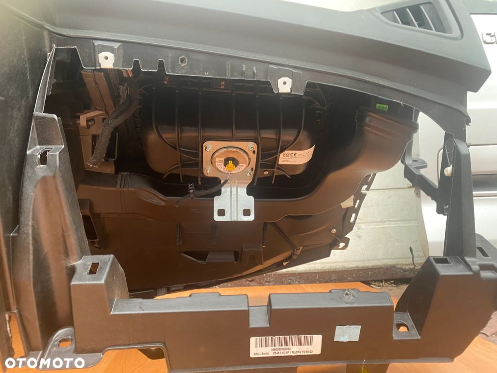 DESKA KONSOLA KOKPIT PODUSZKA FORD FOCUS MK3 FL LIFT - 8