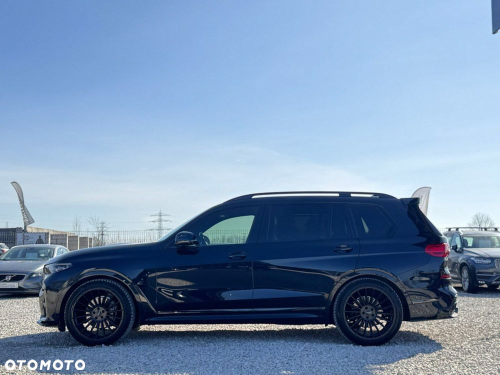 BMW X7 - 7