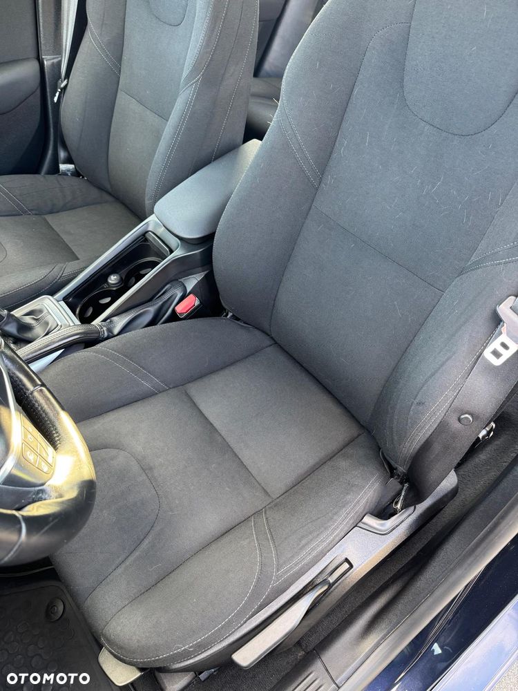 Volvo V40 T2 Kinetic - 11