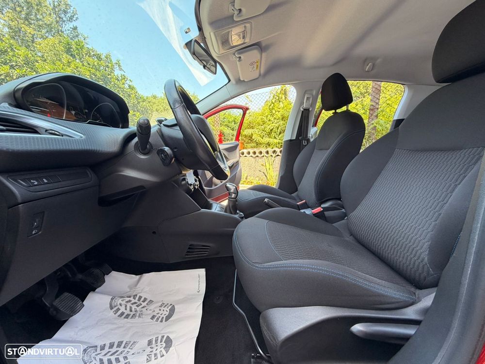 Peugeot 208 1.2 PureTech Style - 28