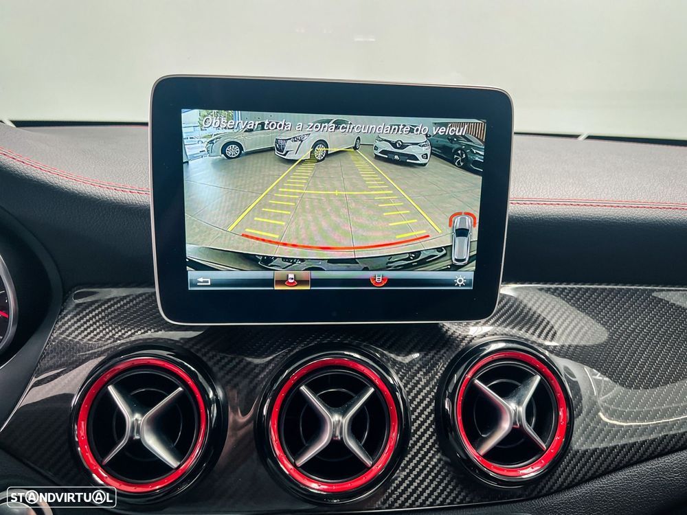 Mercedes-Benz CLA 45 AMG Shooting Brake 4-Matic - 16