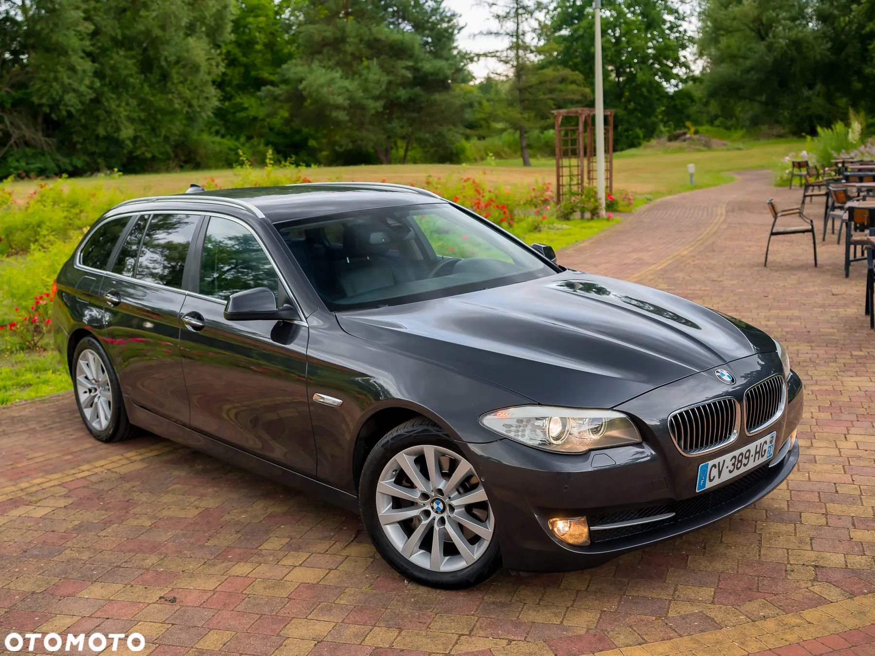 BMW Seria 5 525d Touring Sport-Aut Luxury Line - 16