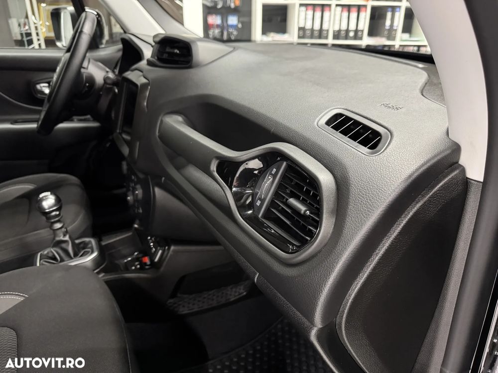 Jeep Renegade 1.0 T-GDI Night Eagle - 12