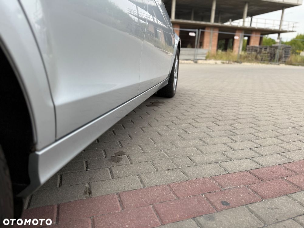 Mercedes-Benz Klasa C 200 CDI DPF Automatik Avantgarde - 24