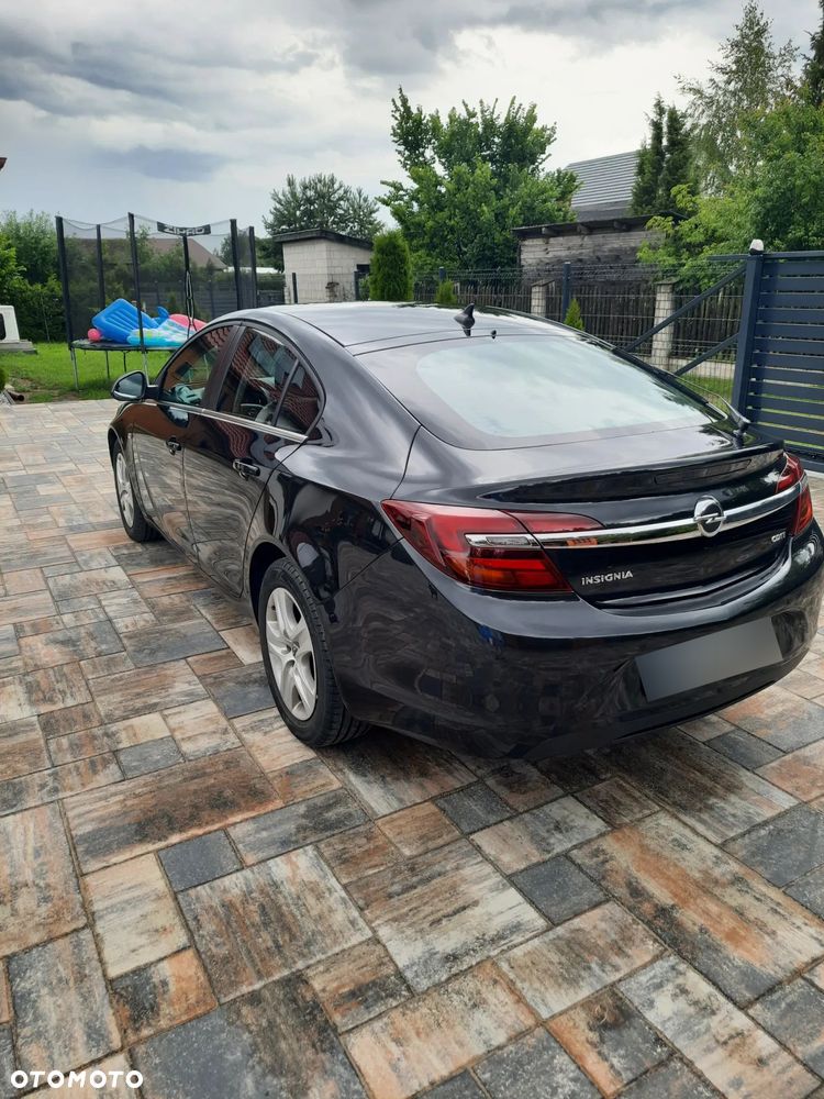 Opel Insignia - 8