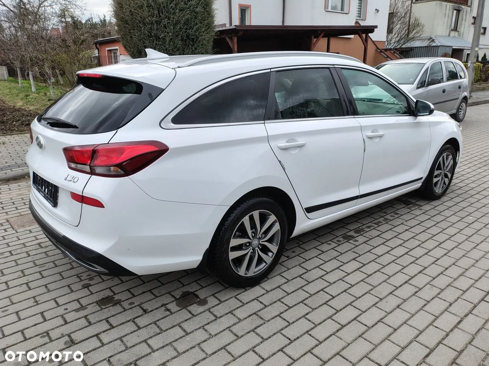 Hyundai i30 - 11
