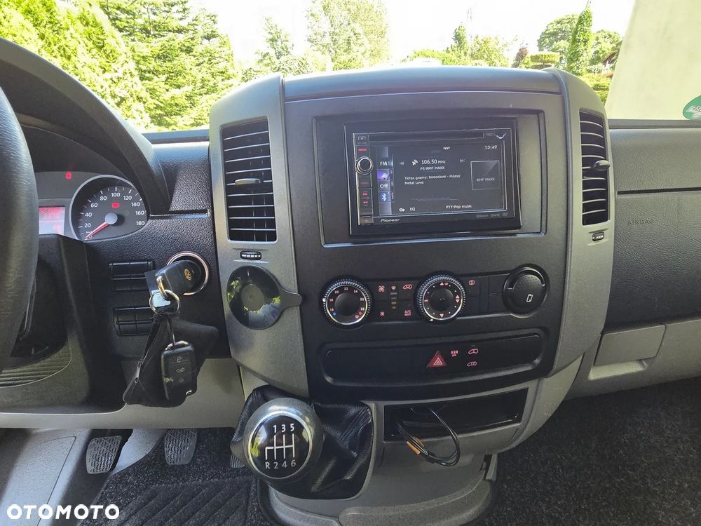 Volkswagen Crafter - 36