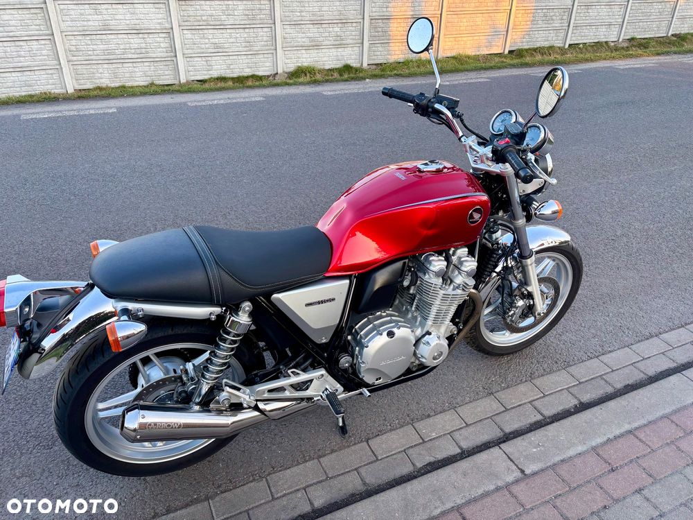 Honda CB - 10